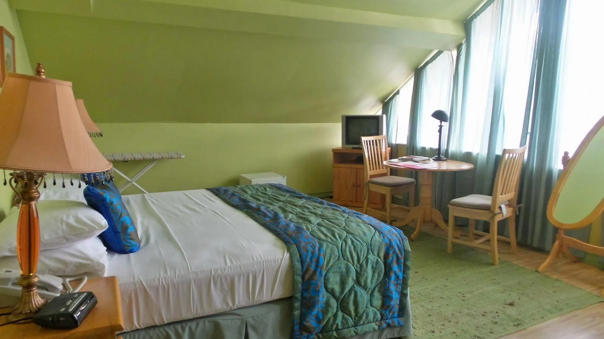 Heritage Inn Trinidad Belmont