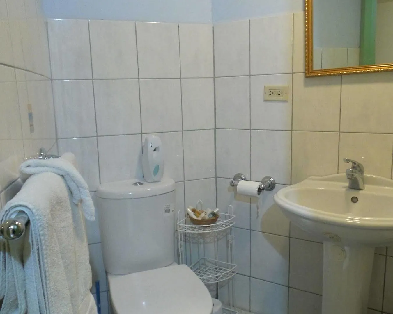 *** Bed & Breakfast Heritage Inn Trinidad Belmont Trinidad e Tobago