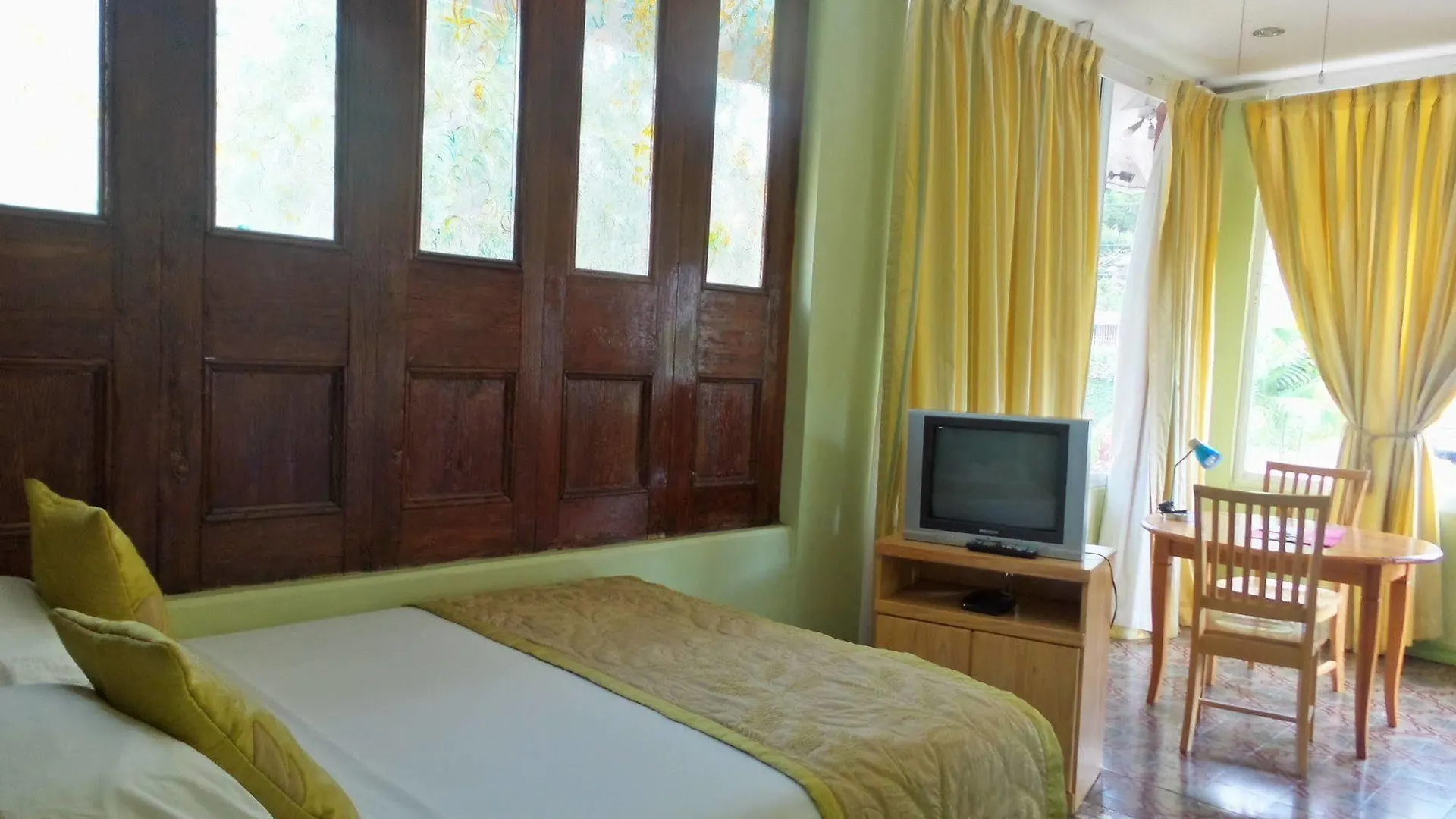 Heritage Inn Trinidad Belmont