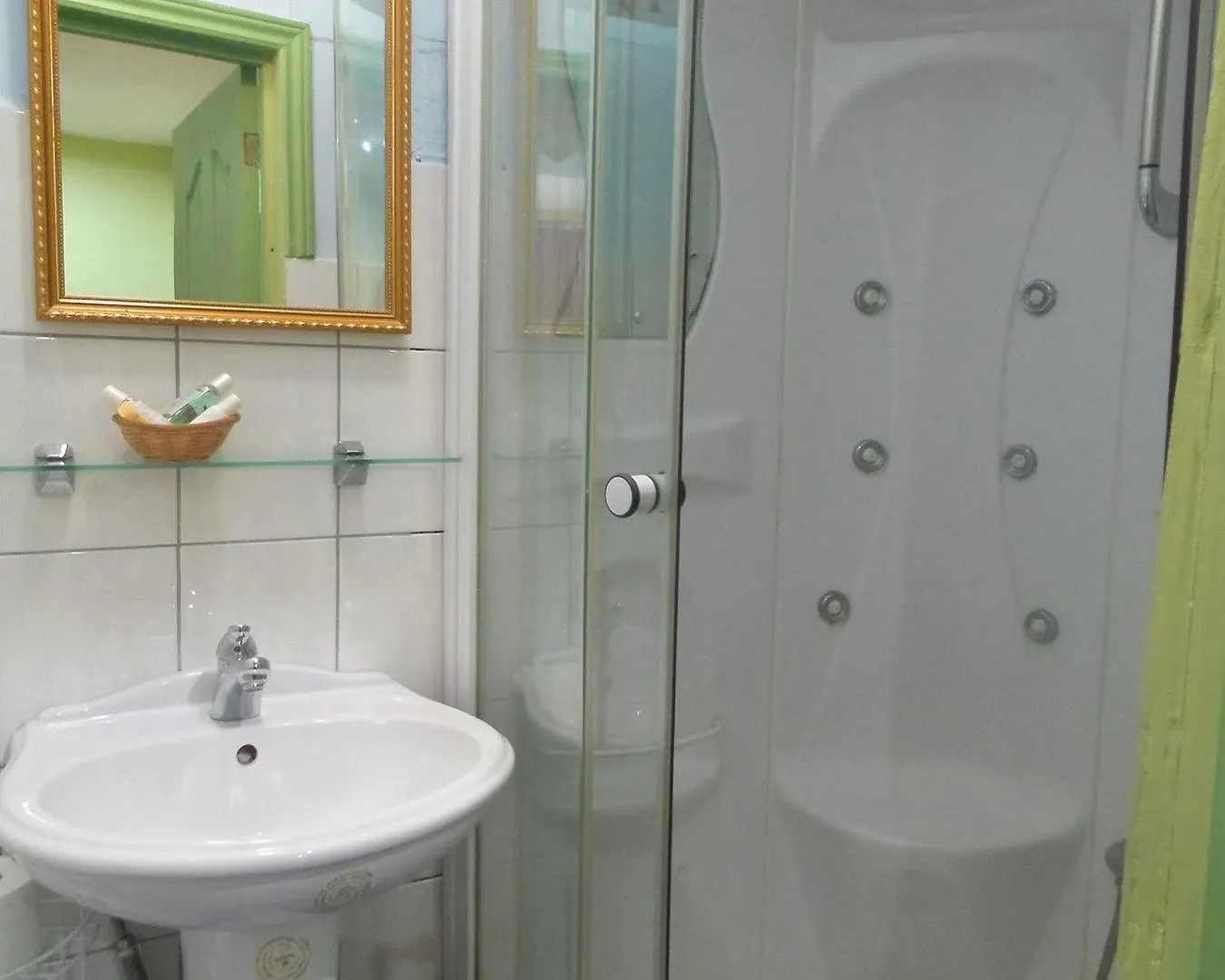 Heritage Inn Trinidad Belmont 3*,  Trinidad y Tobago